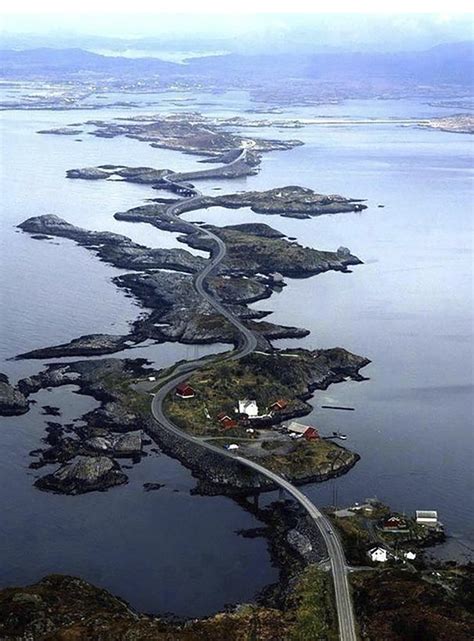 Atlantic Ocean Road in Norway : r/interestingasfuck