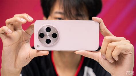OPPO Find X9 rò rỉ thông số kỹ thuật: Có pin 7.025mAh, màn hình phẳng, vân tay siêu âm...