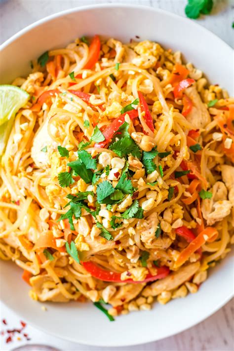 Easy Chicken Pad Thai with the BEST Sauce | Healthy Version