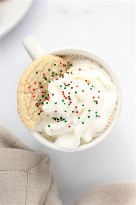 Easy Sugar Cookie Latte Recipe (Starbucks Copycat Recipe) - One Sweet ...