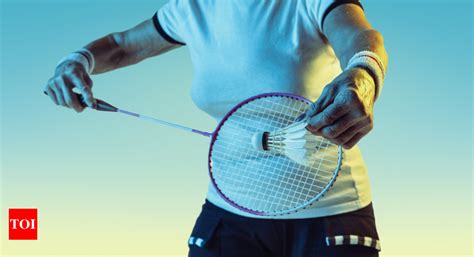 Best Badminton Rackets Under 2000 for Swift Moves, Strong Smashes ...