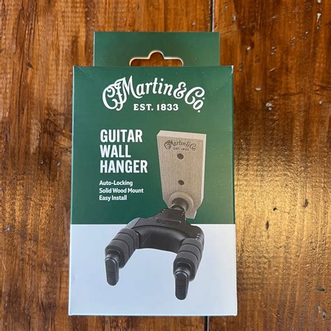 Martin ギター/ウクレレハンガー GUITAR WALL HANGER 18A0124 | UKULELE DARUMA