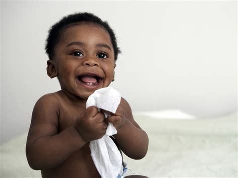 Sapinho (candidíase oral) no bebê | BabyCenter