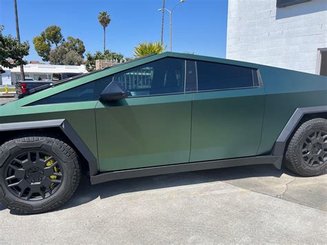 UPPF Satin Gold Green PPF + Nano Ceramic Tint + Yellow Painted Brakes Calipers | Tesla ...