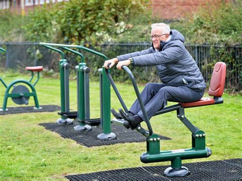 New outdoor exercise equipment comes to Market Drayton park ...
