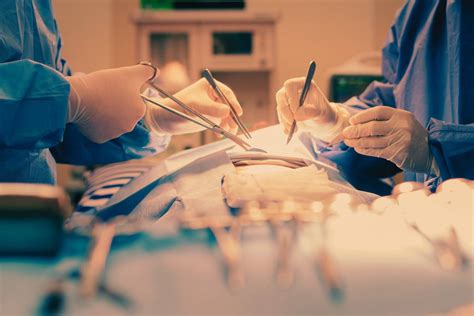 Ulcerative Colitis Surgery 的图像结果