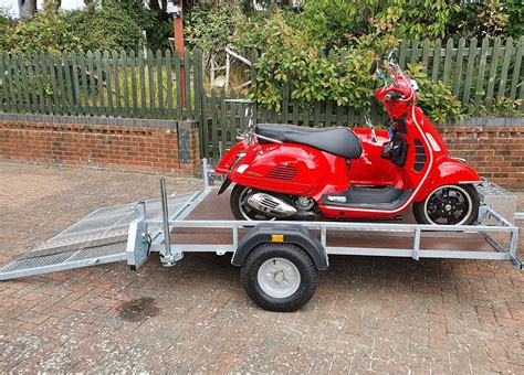 CMF Trailers 的图像结果