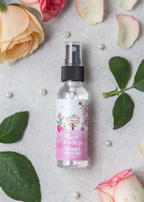 Get Rose Water Facial Mist - 50ml at ₹ 315 | LBB Shop
