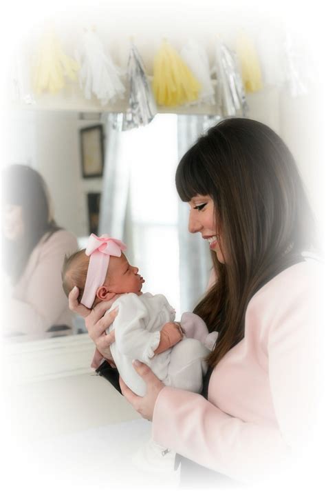 Newborn Services, Newborn Specialists, Postpartum Doulas,