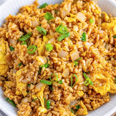 A large bowl of Hibachi Fried Rice. | Chinese cooking recipes, Easy ...