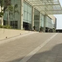 Holiday Inn Mumbai International Airport, an IHG Hotel - Hotel - Mumbai ...