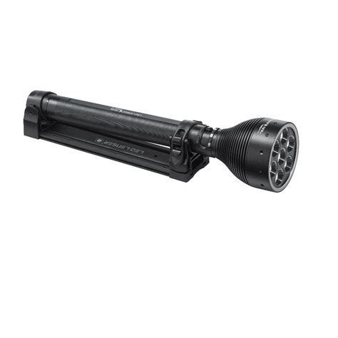 Ledlenser X21R Very High Power Rechargeable LED Flashlight, 5000 Lumens ...