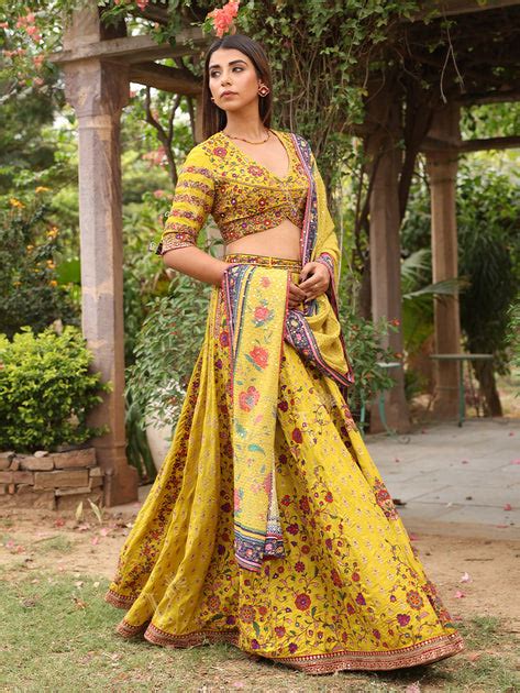 Traditional Lehengas – Tagged "Skirt set"– Vasansi Jaipur