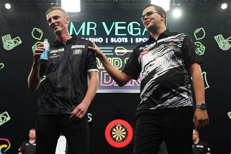 Loting Grand Slam: Van Veen en Nijman weer tegen elkaar, Van Gerwen ...