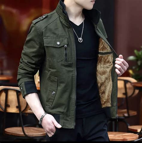 Pin by Rolando Campuzano on Moda Hombres | Men winter jacket, Winter ...