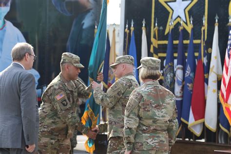 Holliday relinquishes command to Pintado | Article | The United States Army