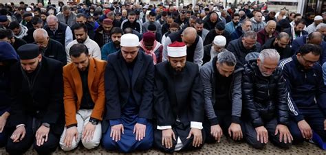 How to deal with problems through Islam and Quran