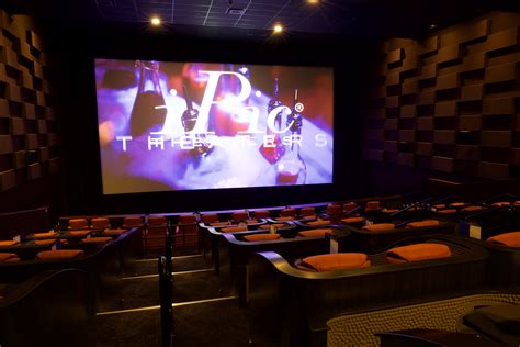 Luxury Dine-In Theater Opens in Seaport With $29 'Premium Plus' Seats ...