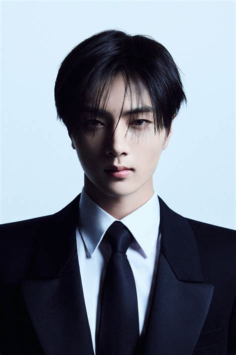 D&P 00:00 Cafe (@DnP0000Cafe) on X en 2025 | Fotos de banda, Hombres hermosos, Chicos bonitos