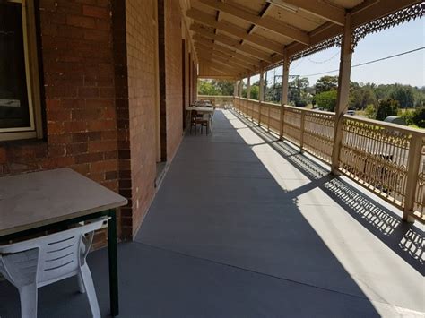 RAILWAY HOTEL KANDOS - Hotel Reviews, Photos, Rate Comparison - Tripadvisor