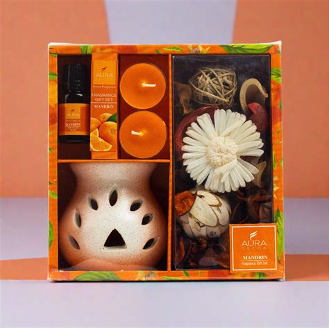 AuraDecor Gift Set New ( GS-16 ) ( Diffuser , Fragrance, Potpourri & 2