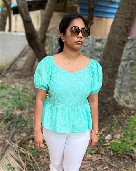 Short Tops – YoshnasByEla