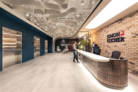 Simon-Kucher & Partners - Maris Interiors