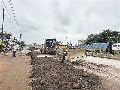 One-way road work completed in the quarry zone located on the Chikhli ...