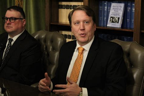 Michigan Senate approves cap on payday loan interest rates • Michigan ...