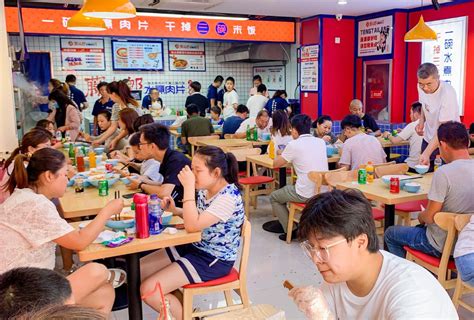 西安推进餐饮业有序复工营业 - 周到上海
