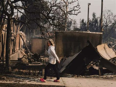 Los Angeles wildfires: Airbnb offering temporary housing for residents ...