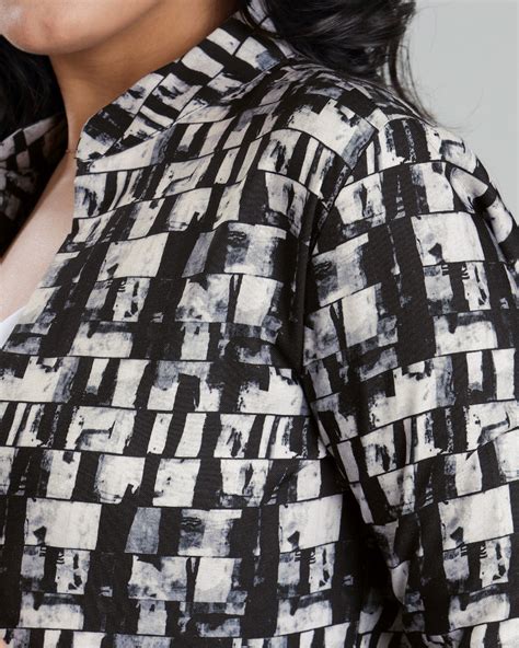 Abstract Opulence: Luxurious Jacket For Women – Fabcurate
