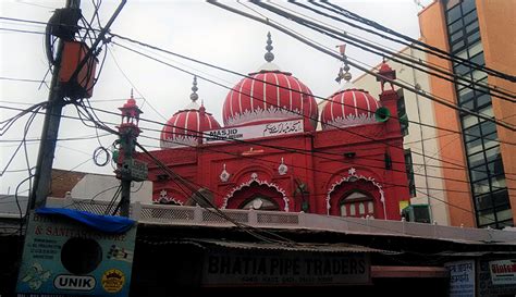 A walk down memory lane: Searching for tawaifs and beauty in the lanes ...