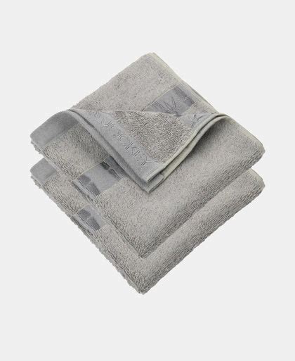 Towels: Buy Cotton Towels Online at Best Price | Jockey India