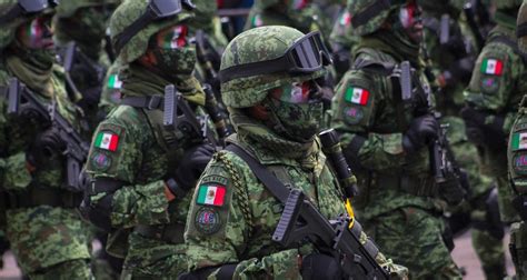 El autogobierno de las Fuerzas Armadas