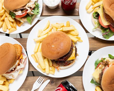 Georgie's Corner Restaurant Menu - Takeout in Brisbane | Delivery Menu ...