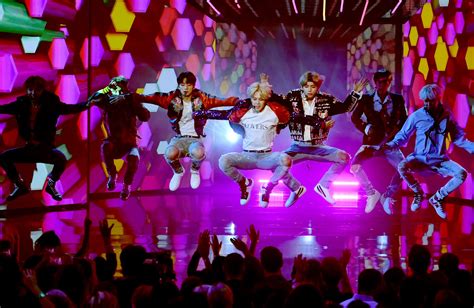Bts Dior Stage Outfits - BTS 2020