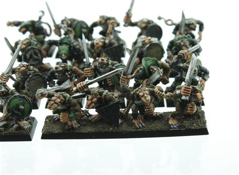 Warhammer Fantasy Skaven Night Runners | WHTREASURY