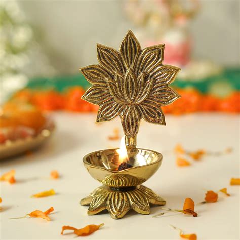 Brass Lotus Diya – Behoma