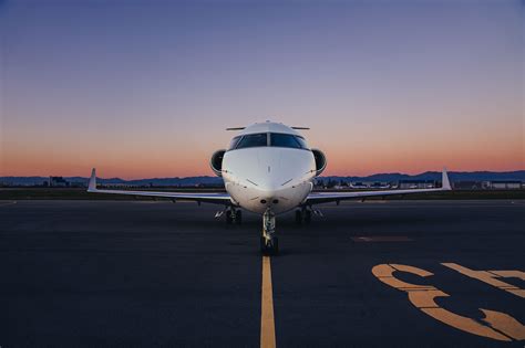 LZ-BVD Challenger 605 - EGT JET LTD. S/N 5768