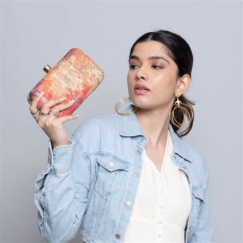 Bags: Shop Bags for Girls, Boys, Women & Men Online at Best Prices ...