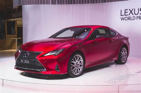 Facelifted Lexus RC unveiled at Paris motor show | Autocar Professional