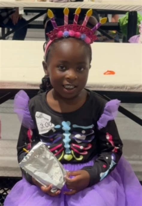 Ebony Joi (@iamebonyjoi) - Urlebird