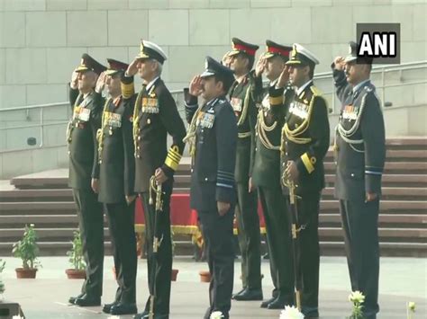CDS Gen Bipin Rawat, three Service Chiefs pay tribute at National War ...