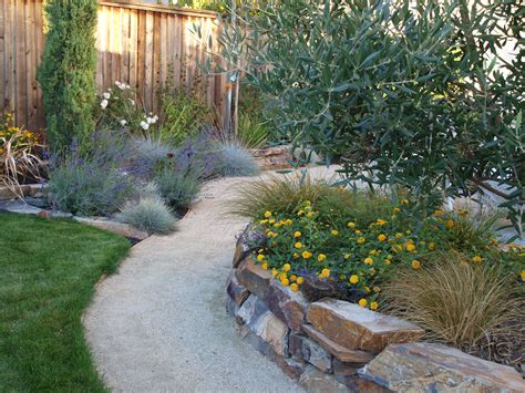 Garden Path Decomposed Granite What Is Decomposed Granite And What Can