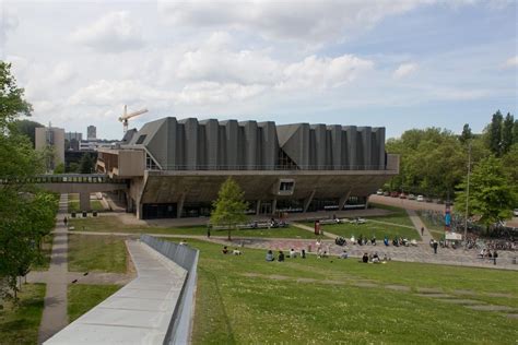Delft University of Technology : Ranking, Fees, Acceptance & More