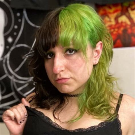 Roxanne Rom OnlyFans Creator - russianasmrleaks.com