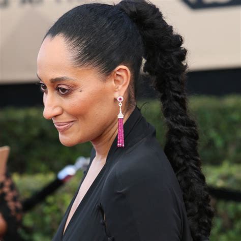 How to Pick the Perfect Ponytail