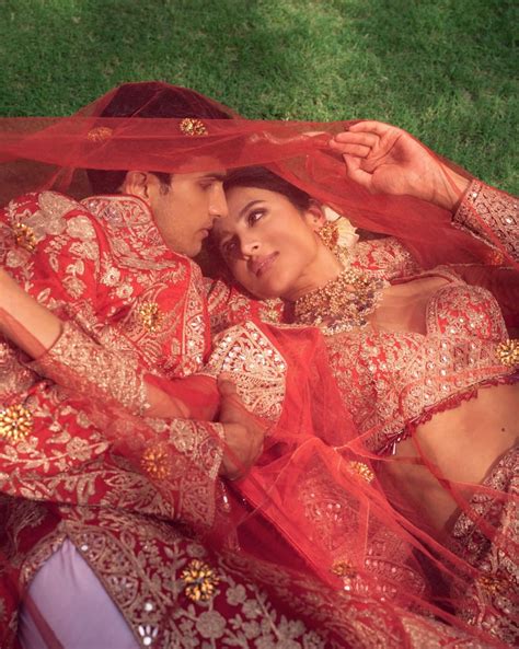 Suneet Varma presents classical traditional wear with 'Noor' at India ...