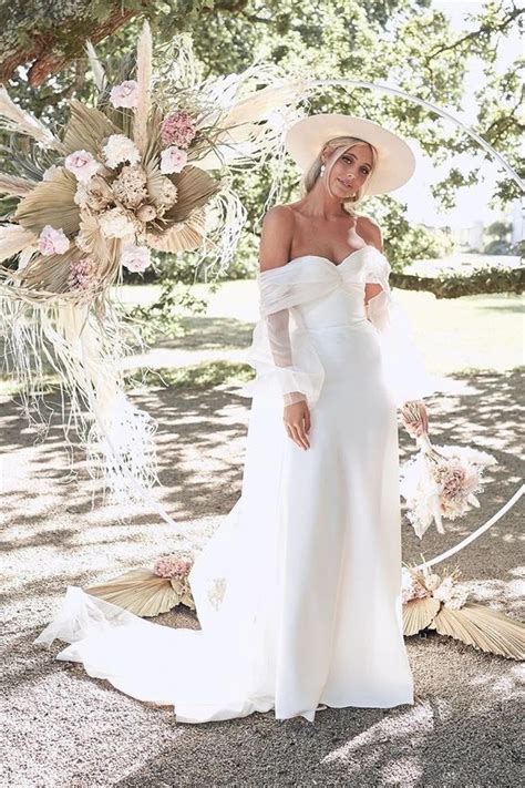Boho Puff Sleeve Wedding Dress